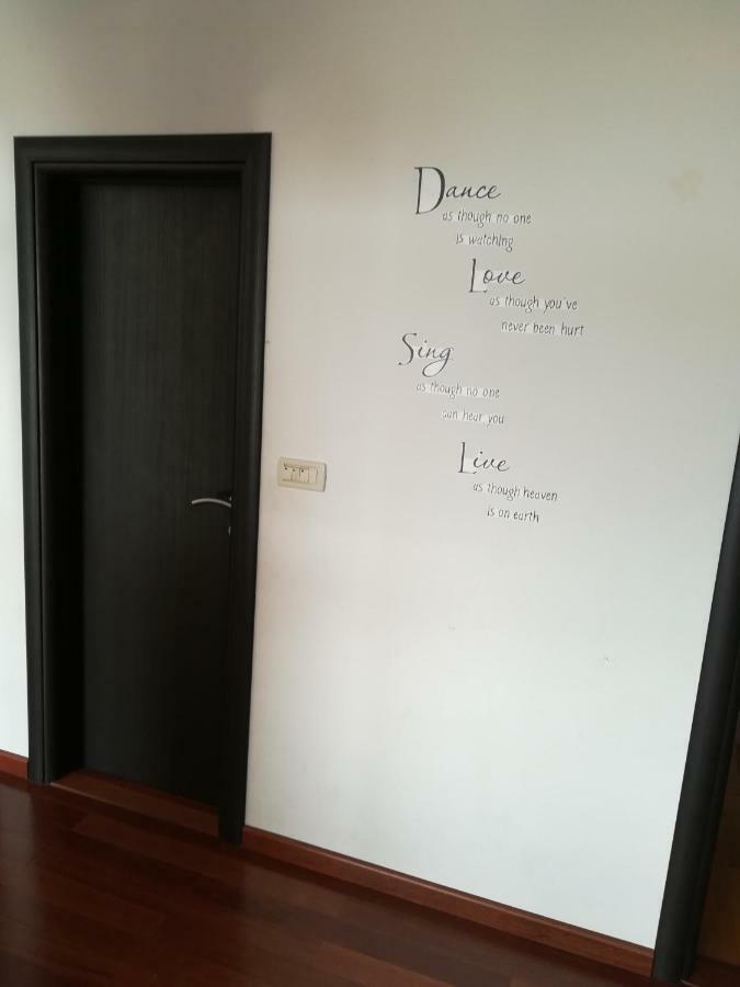 Penthouse Apartment With A Great View Podstrana Esterno foto